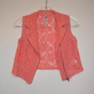 BEAUTEES Designed in Las Angeles Coral Floral Lace Zip Asymmetric Vest Girls 16